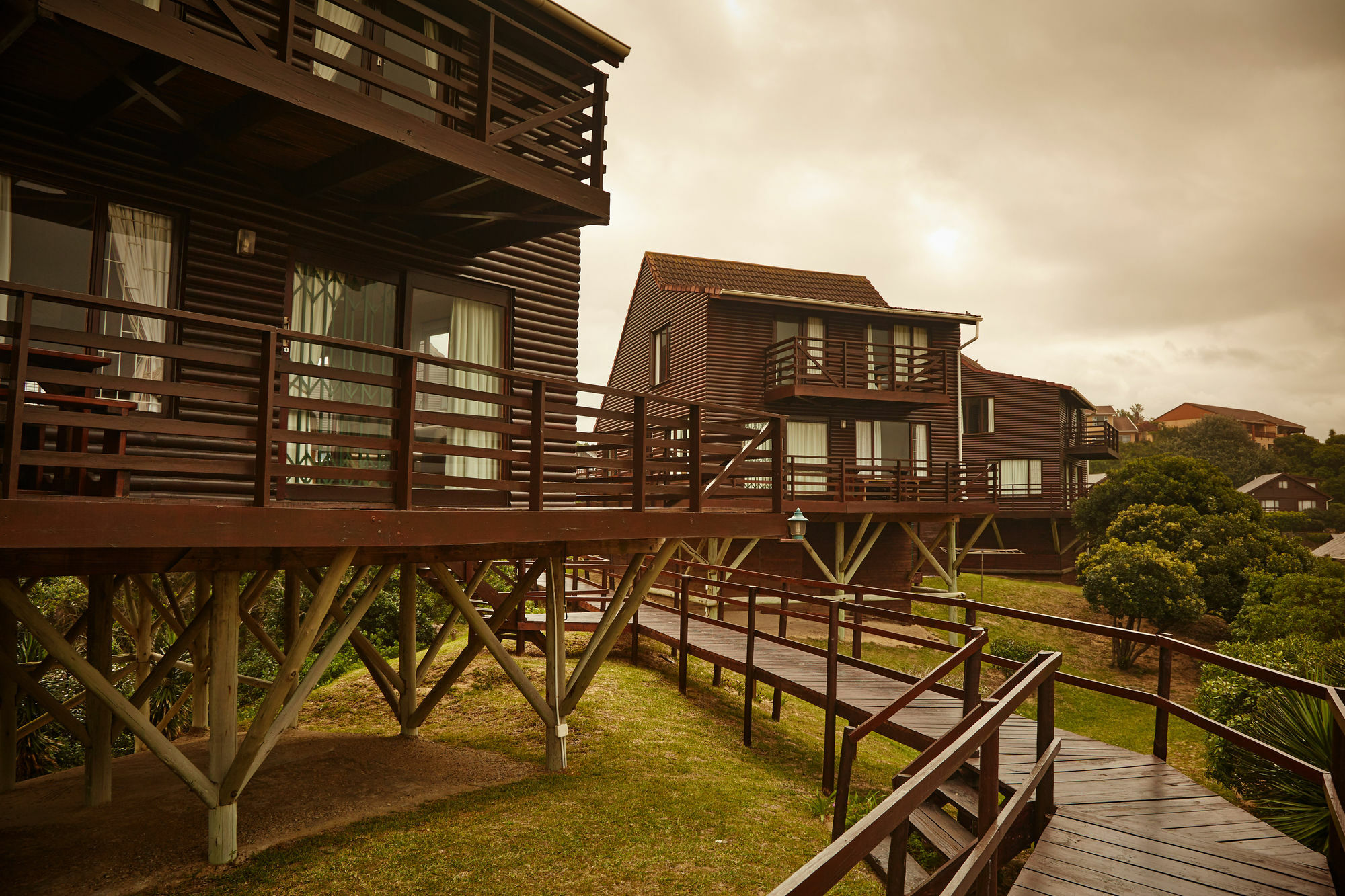 First Group Kowie River Chalets ポート・アルフレッド エクステリア 写真